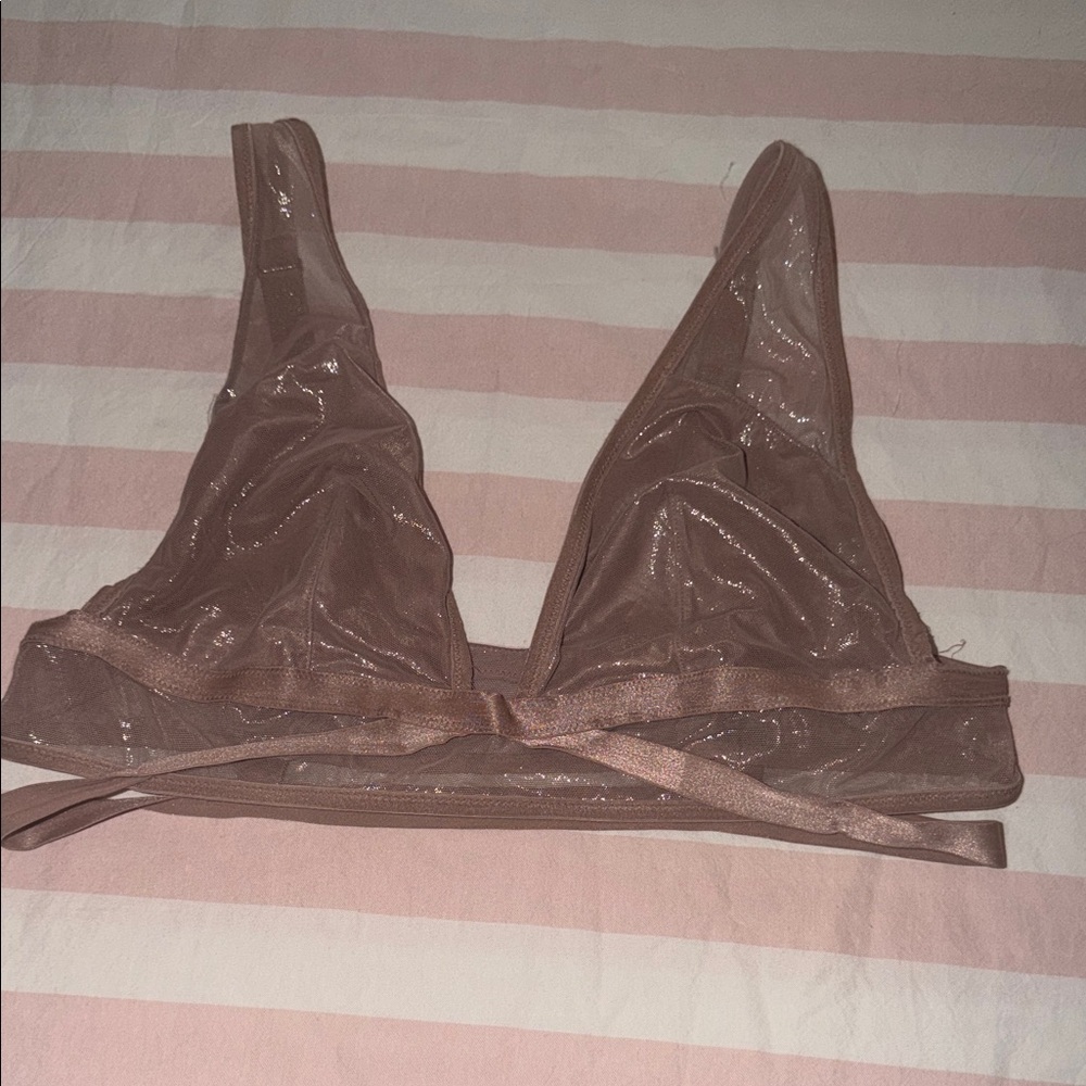 Victoria’s Secret size L pink rose gold shimmer pull on bra adjustable straps